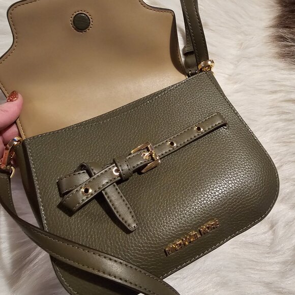 Michael Kors Khaki Purse Pebbled Leather - Picture 2 of 8